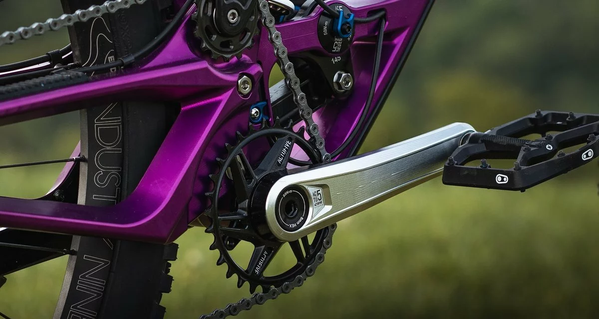 Titelseite -Kurbel Verkäufe 2022 2545