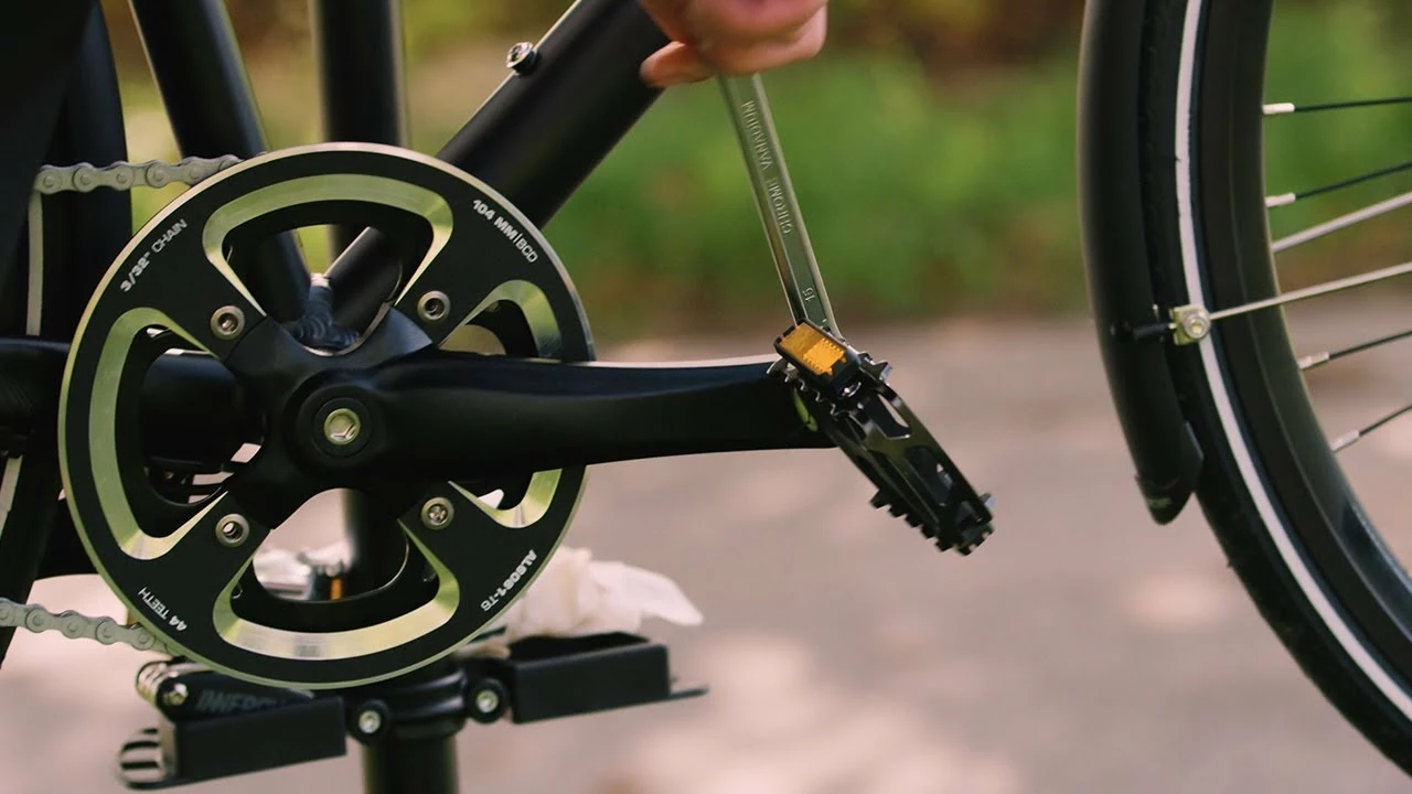 Titelseite -Kurbel Verkäufe 2022 4879