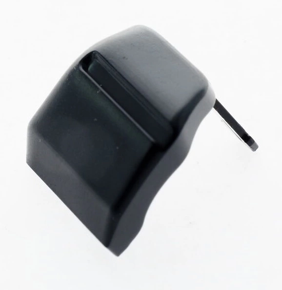 Shimano Ultegra RD-R8150 Schaltwerk-Abdeckung Ladebuchse 1 Shimano Ultegra RD-R8150 Schaltwerk-Abdeckung Ladebuchse